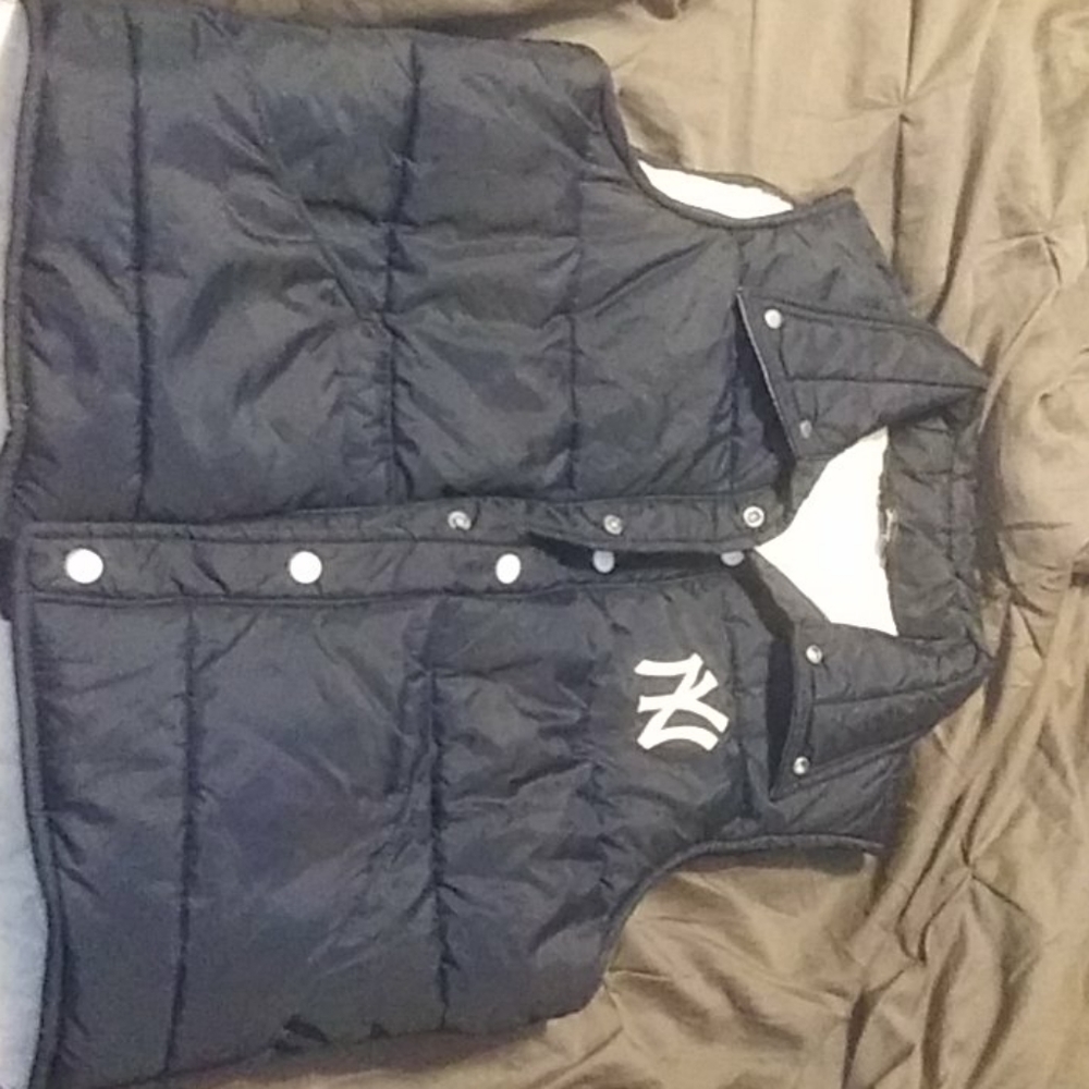 Ny no sleave jacket
